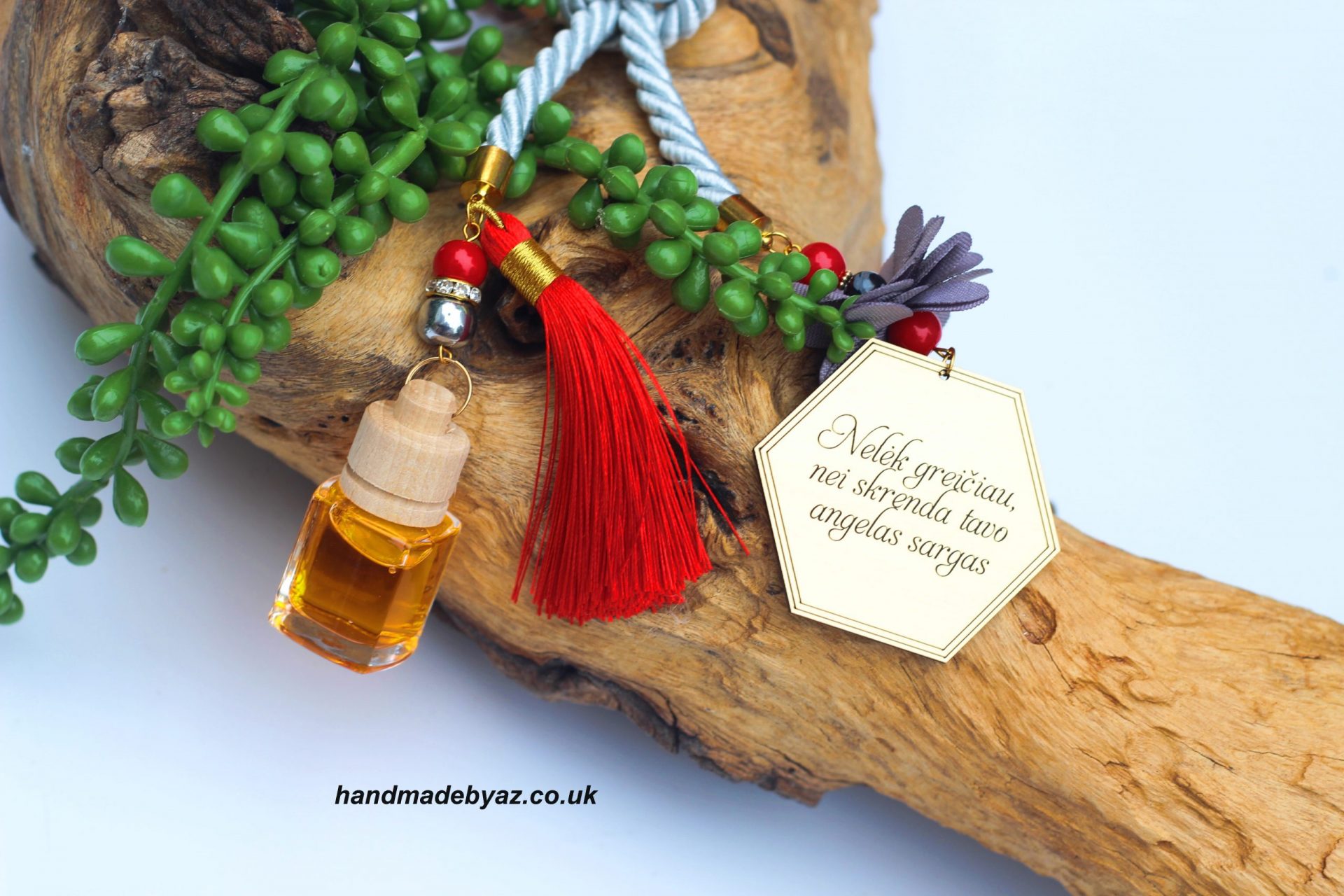 Car Diffuser/Air Freshener ,,Nelek greiciau,nei skrenda tavo angelas sargas,,