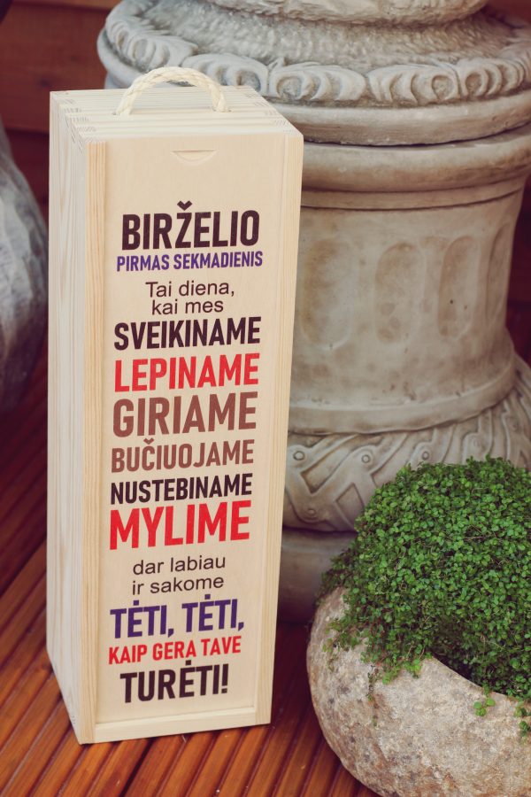 Wooden  Wine Box ,,Birzelio pirmas sekmadienis,,