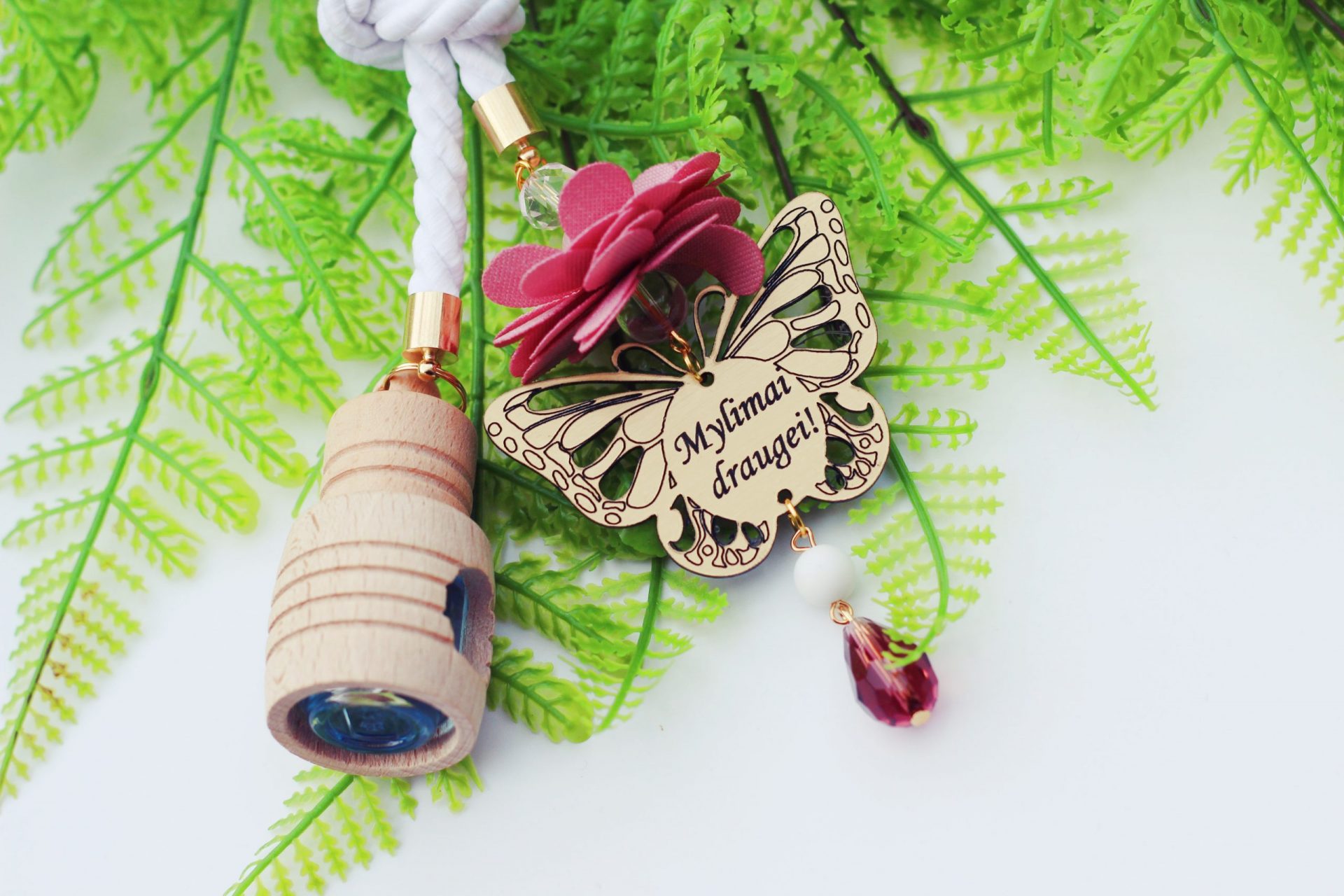 Car Diffuser/Air Freshener ,,Mylimai draugei...,,