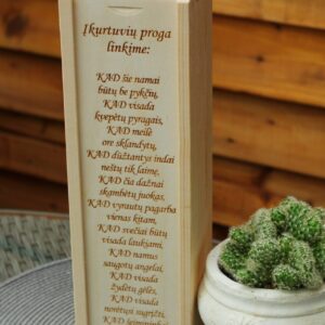 Wooden  Wine Box ,,Ikurtuviu proga linkime,,