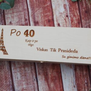 Wooden  Wine Box ,,Po 40 kaip ir po 40g.,,