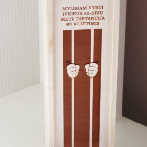 Personalised Wooden  Wine Box ,,Mylimam vyrui iveikus 25-eriu...,,