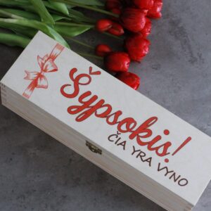 Wooden  Wine Box ,,Sypsokis,cia yra vyno,,