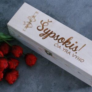 Wooden  Wine Box ,,Sypsokis,cia yra vyno,,