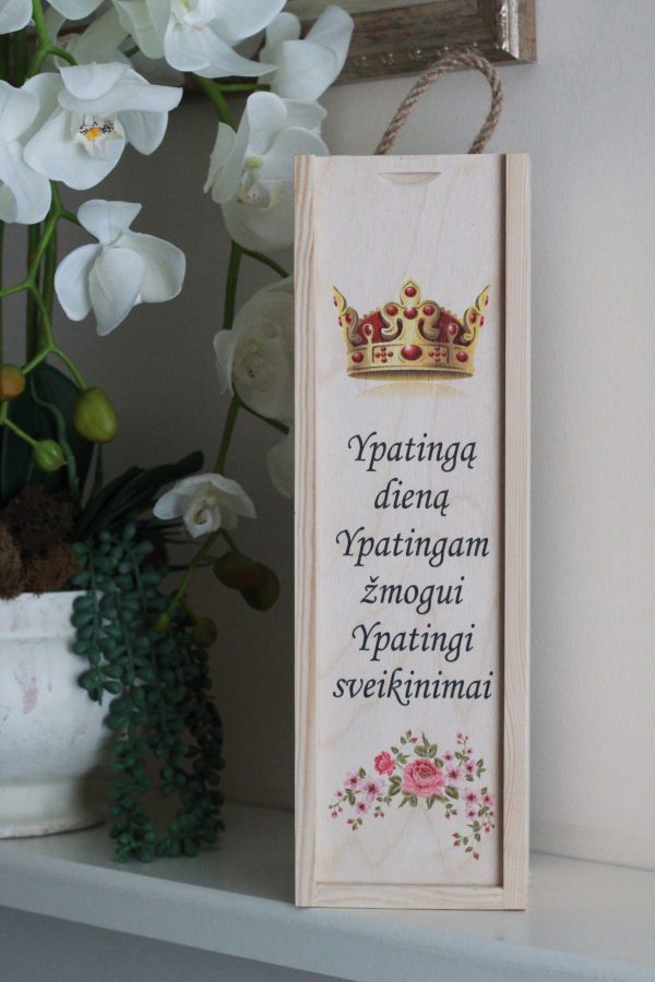 Wooden  Wine Box ,,Ypatinga diena...,,