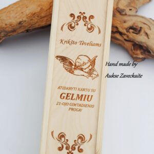 Personalised Wooden  Wine Box ,, Kriksto teveliams...,,