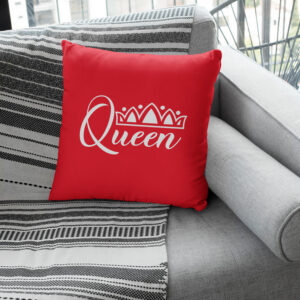Pillow with print ,,Queen,,