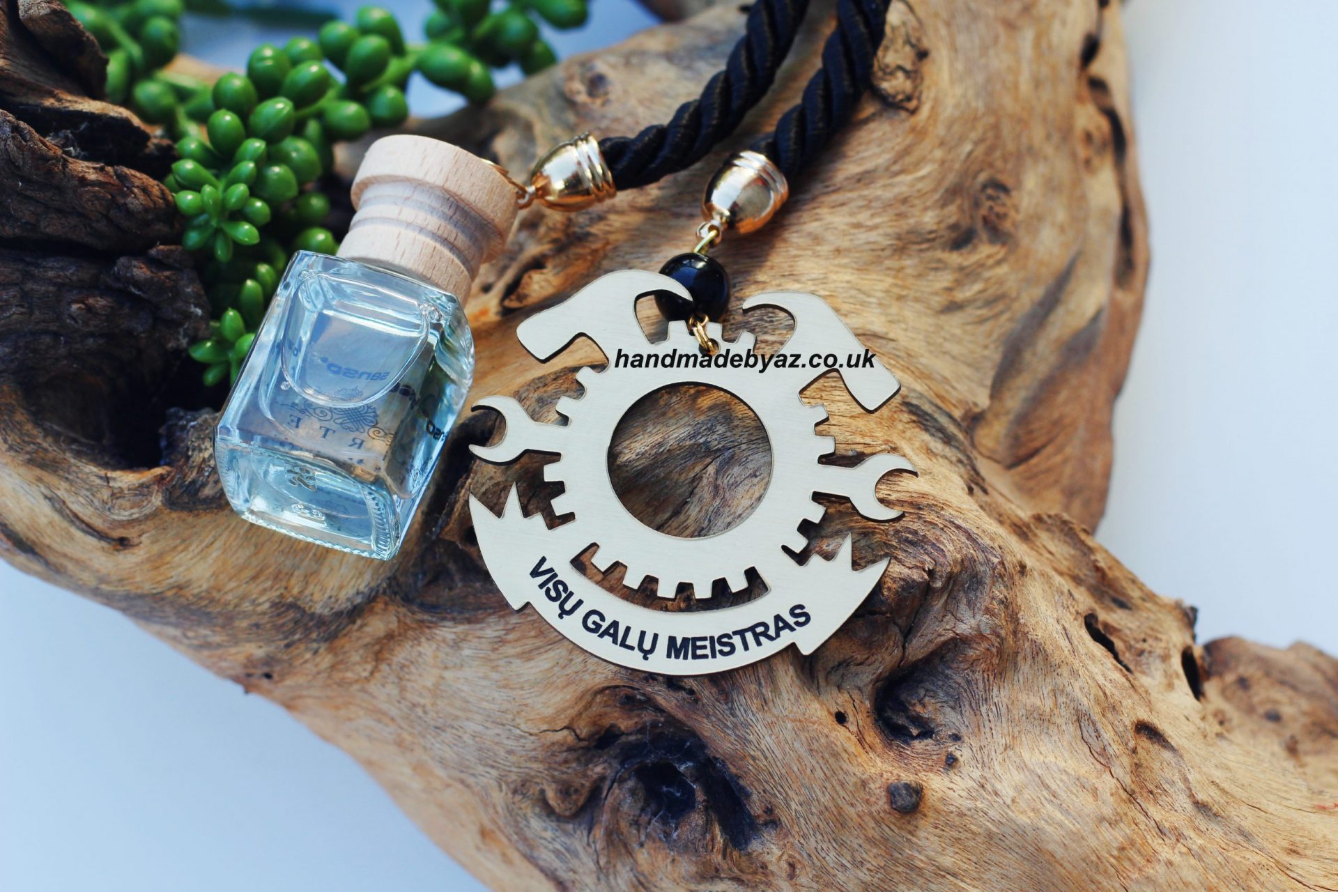 Car Diffuser/Air Freshener ,,Visu galu meistras,,