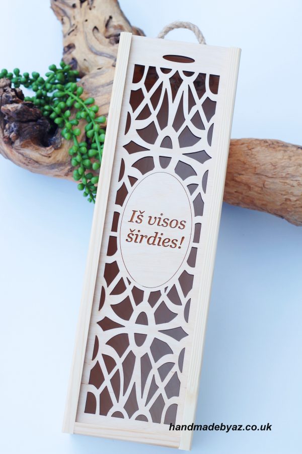 Wooden  Wine Box ,,Is visos sirdies,,