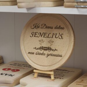 Cutting board ,,Kai Dievas dalino senelius,,