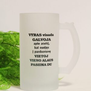 Beer mugs ,,Vyras visada galvoja,,