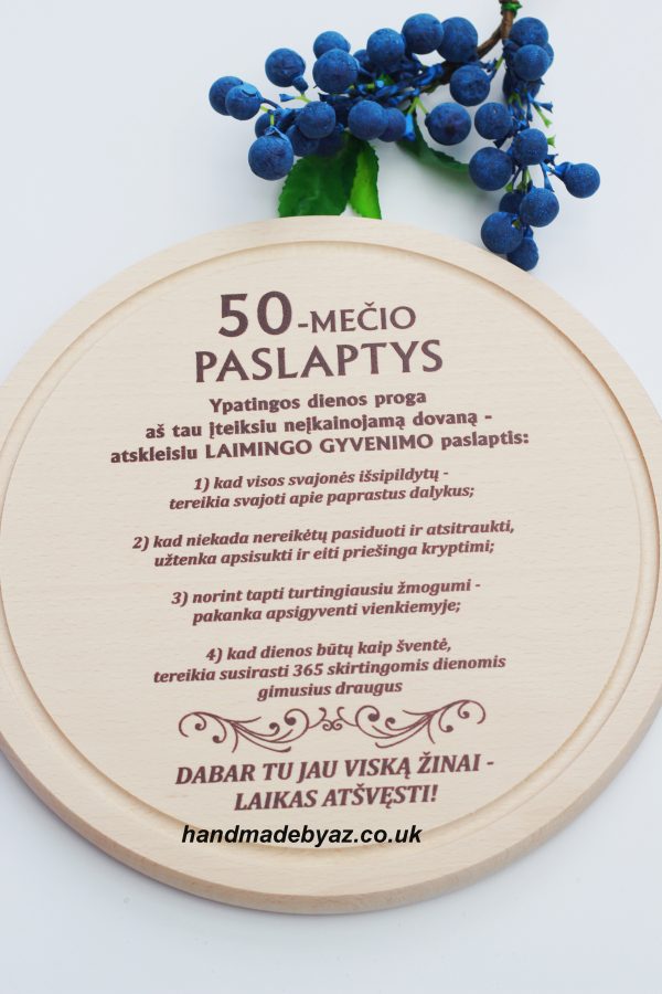 Cutting board ,,50-mecio paslaptys,,