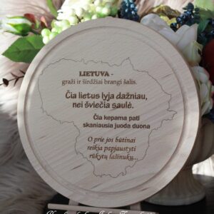 Cutting board ,,Lietuva grazi ir sirdziai brangi salis,,
