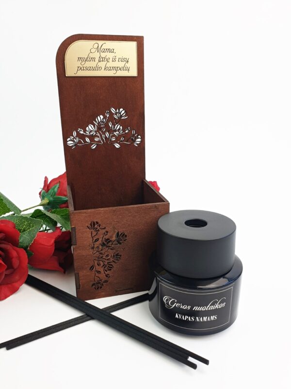 Reed Diffuser in a wooden box ,,Mama...,,