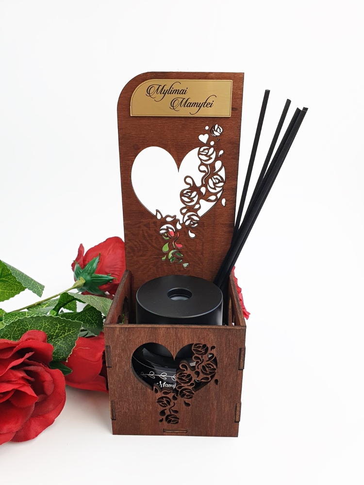 Reed Diffuser in a wooden box ,,Mylimai Mamytei...,,
