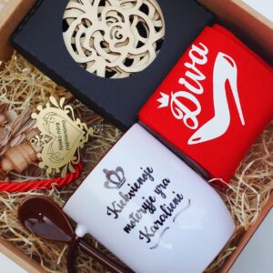 Gift set for her  ,,Kiekvienoje moteryje yra karaliene,,