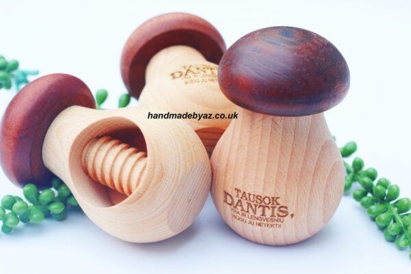 Wooden Nut Cracker ,,Tausok dantis ,,