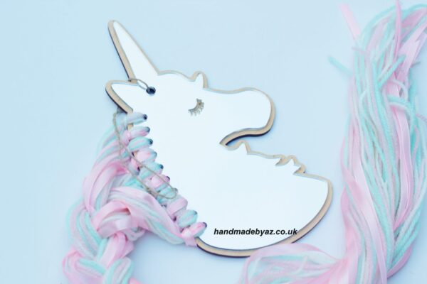 Mirror-Unicorn with clips holder
