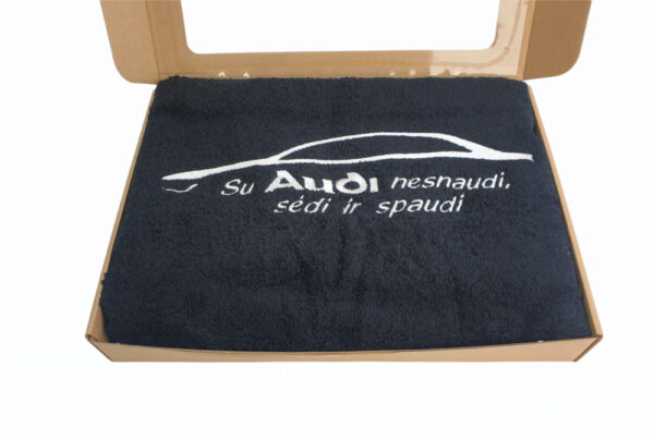 Towel with cardboard box ,,Su audi nesnaudi...,,