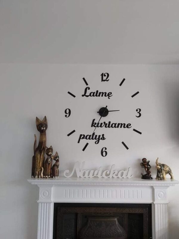 Wall clock ,,Laime kuriame patys,,