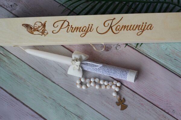 Candle box with candle and rosary  ,,Pirmoji komunija,,
