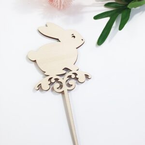 Cake toppers