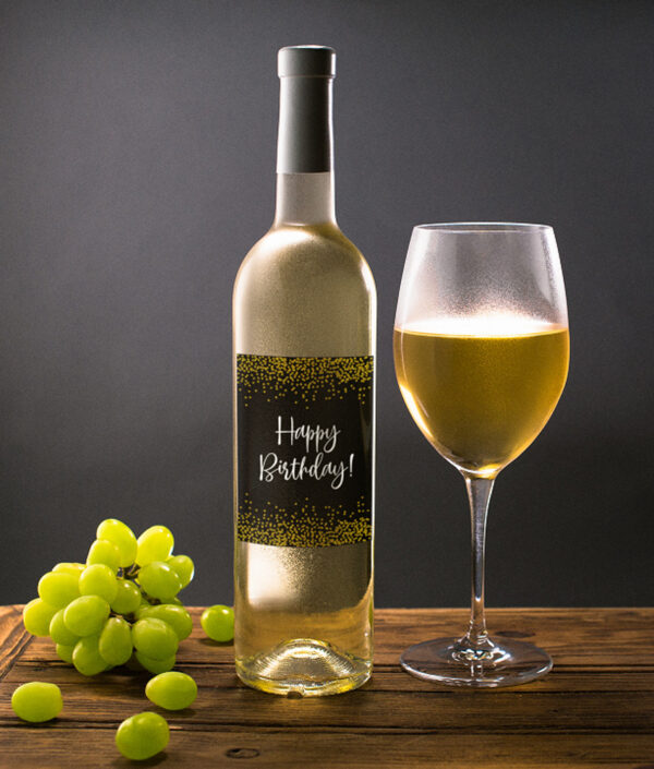 Bottle label  ,,Happy Birthday,,