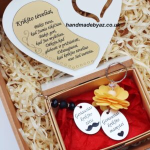 Gift set for godparents.