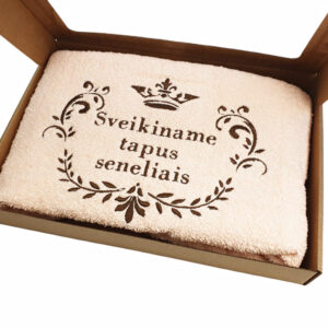 Towel with cardboard box ,,Sveikiname tapus seneliams,,