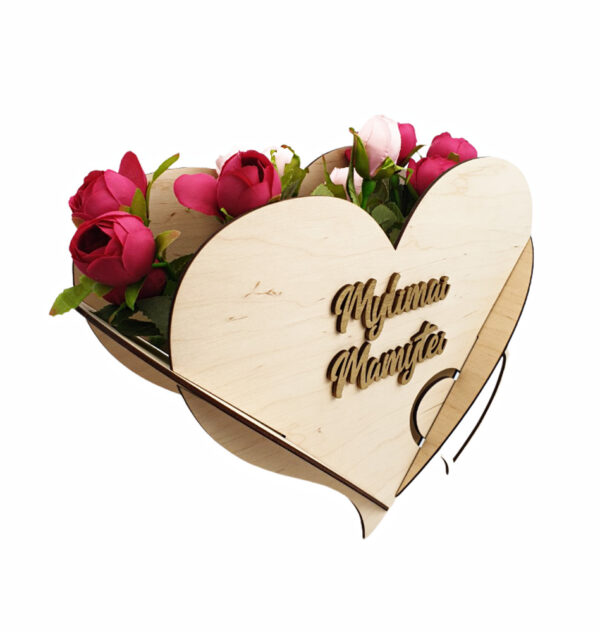Wooden box ,,Mylimai mamytei,,
