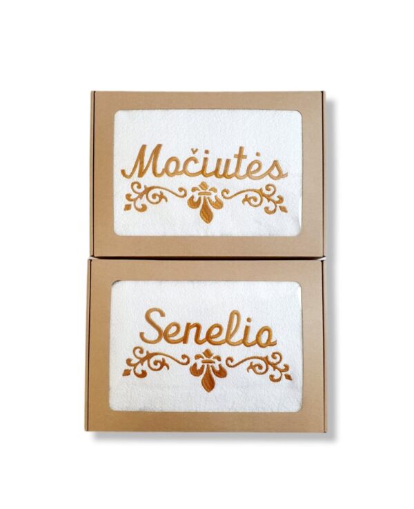 Towel with cardboard box ,,Mociutes&Senelio,,