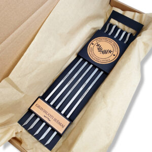 BBQ metal sticks set with carboard box ,,Praktiskam zmogui,,