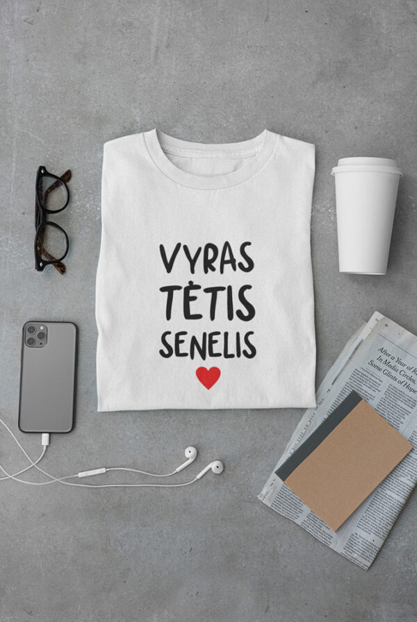 Printed T-shirt for Men „Vyras Tetis Senelis,,