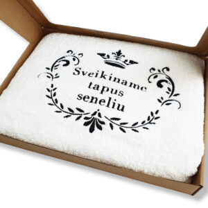 Towel with cardboard box ,,Sveikiname tapus seneliu,,