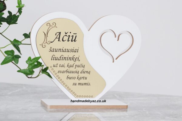 Stand up heart ,,Aciu sauniausiai liudininkei,,