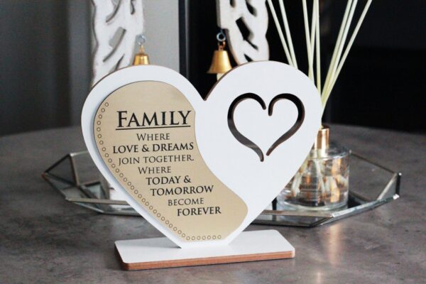Stand up heart ,,Family,,