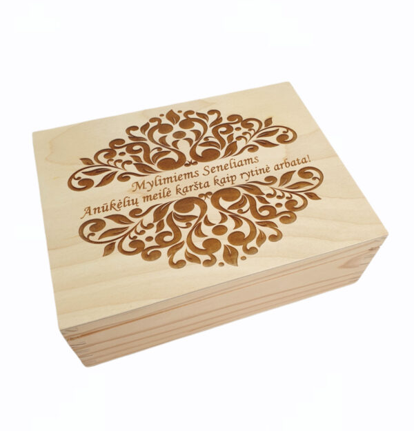 Wooden Tea Box ,,Mylimiems seneliams..,,