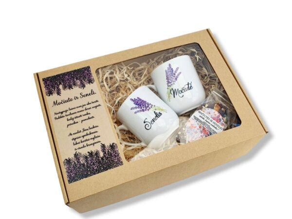 Gift set ,,Mociute ir Seneli,,