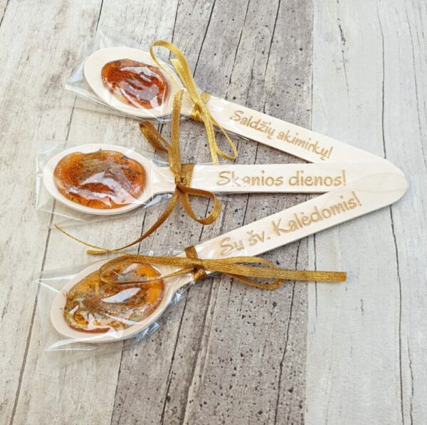 Wooden spoon with thyme tea - Image 2
