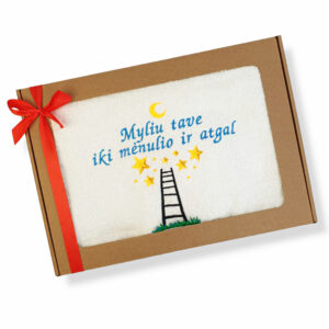 Towel with cardboard box ,,Myliu tave iki menulio,,