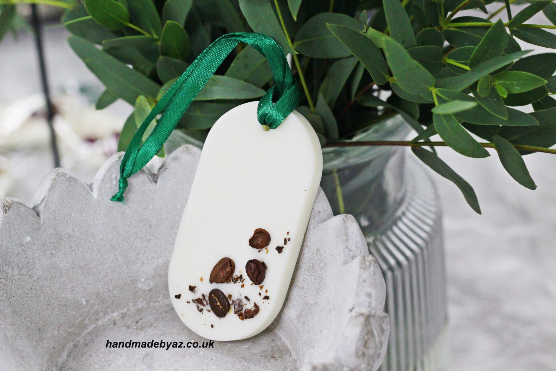 Soy Wax Wardrobe Fresheners with coffee bean (oval)