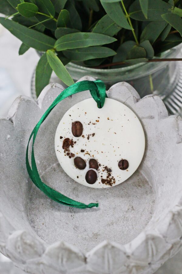 Soy Wax Wardrobe Fresheners with coffee bean (circle)