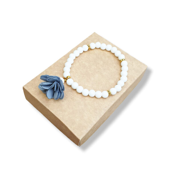 Bracelet for women with flower