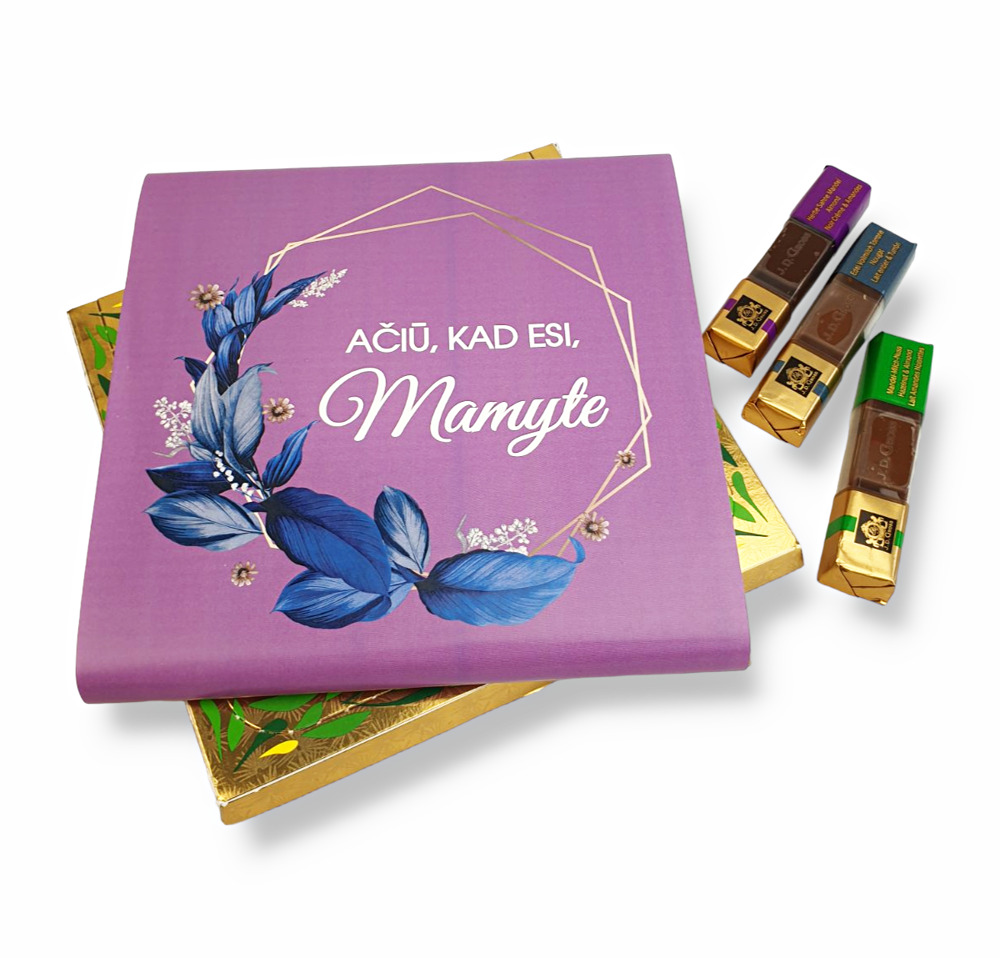 Chocolate assortment  ,,Aciu,kad esi Mamyte,,