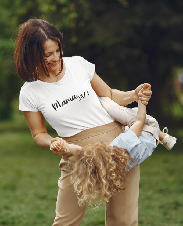 Printed T-shirt for Women ,,Mama 24/7,,