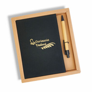Notebook with pen ,,Geriausia vadove,,
