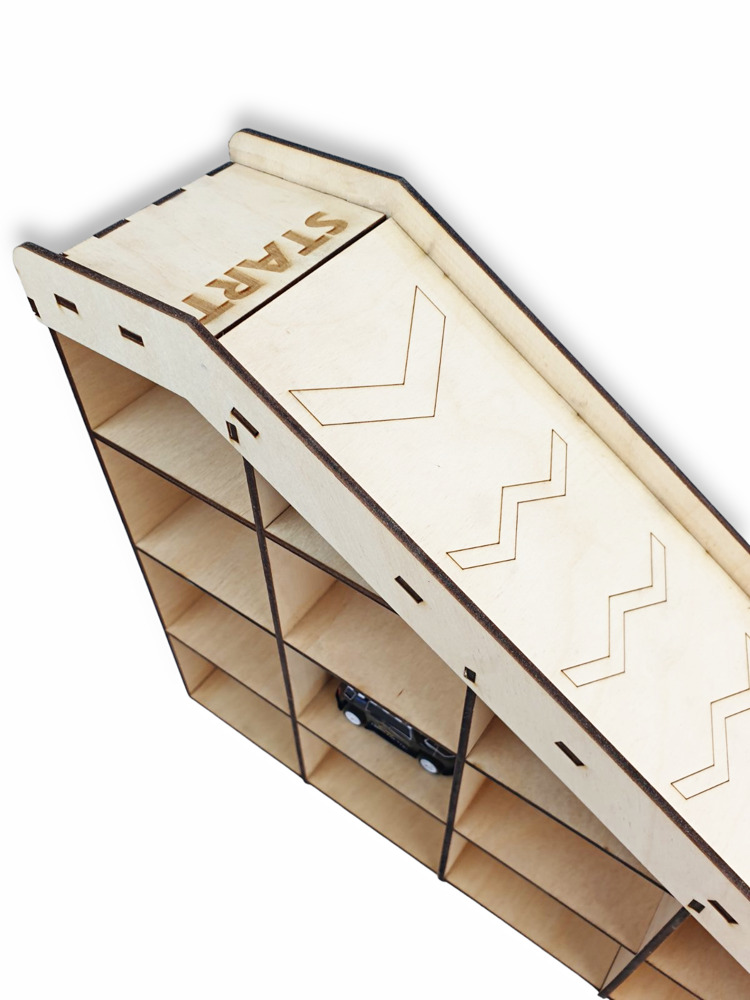 Wooden Car Garage with track - Image 3