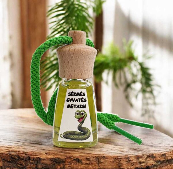 Car Diffuser/Air Freshener ,,Sekmes gyvates metais,,