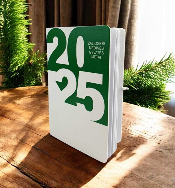 Blue  Notebook ,,2025 Zaliosios medines gyvates metai,,