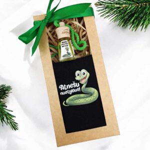 Gift set  ,,Sekmes gyvates metais,,
